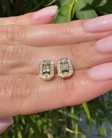 Ready to Ship - BRIGGS Gold Stud Earring with 0.18ct Diamonds