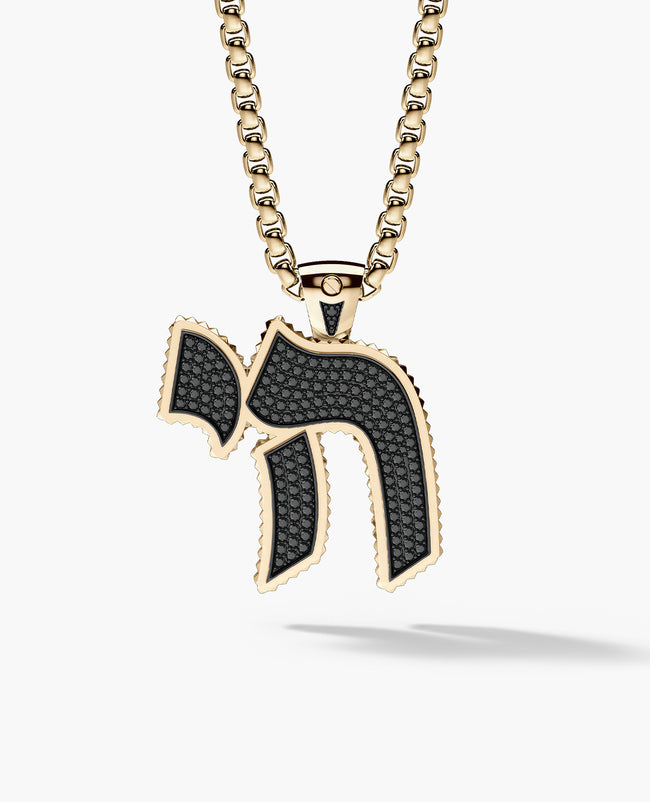 CHAI Pendant in Gold with 0.40ct Black Diamonds