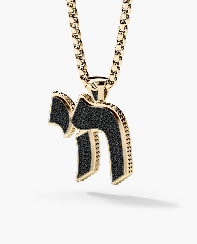 CHAI Pendant in Gold with 0.40ct Black Diamonds