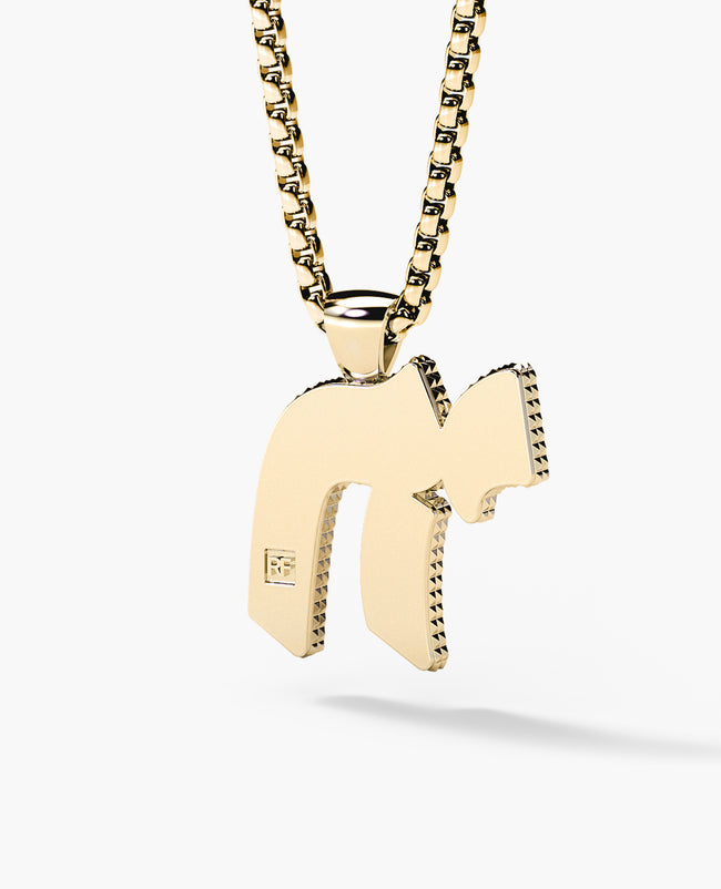 CHAI Pendant in Gold with 0.40ct Black Diamonds