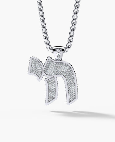 CHAI Gold Pendant with 0.40ct Diamonds