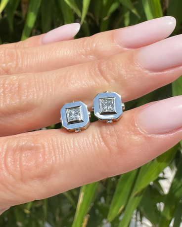 Ready to Ship - LA PAZ Platinum Single Stud Earring with 0.25ct Diamonds