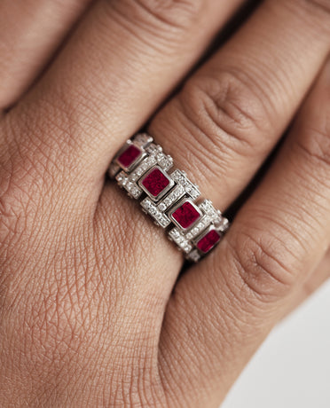 LA PAZ Gold Ring with 4.70ct Rubies and Diamonds