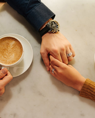 FRANKLIN Gold Matching Diamond Wedding Band Set