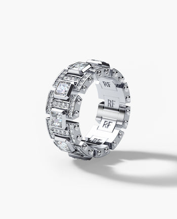 Sample - LA PAZ Gold Ring with 4.70ct Diamonds